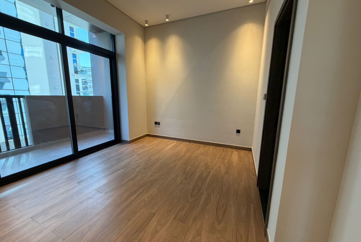 Spacious 2-Bedroom Apartment for Rent in Marquis Galleria, Arjan 🏡