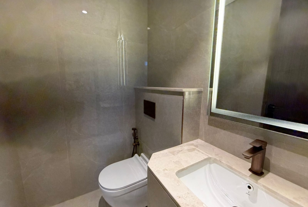 Spacious 2-Bedroom Apartment for Rent in Marquis Galleria, Arjan 🏡