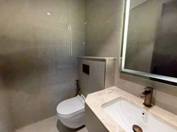 Spacious 2-Bedroom Apartment for Rent in Marquis Galleria, Arjan 🏡
